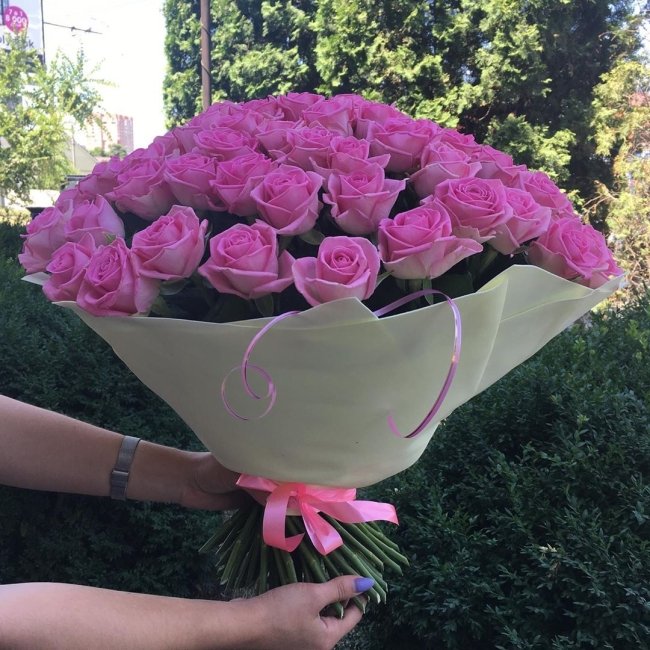 Роза Аква (розовая). Букет из 101 розы. Высота 50 см